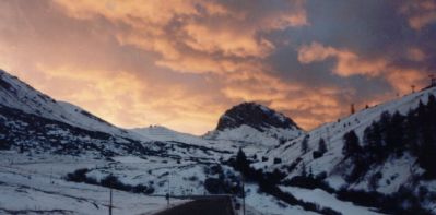 Road to Canazei
Ski Season in the dolomites 1998-1999
Keywords: Italia
